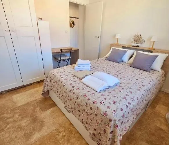 Apartment Face A La Vue Proche Cap D'agde Vias Valras-plage Mediterranee